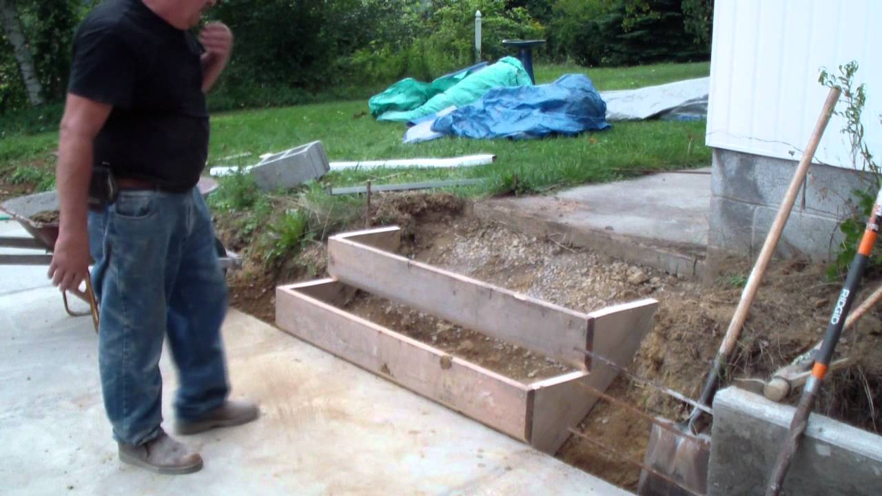 How to Prepare and Lay Concrete Steps...